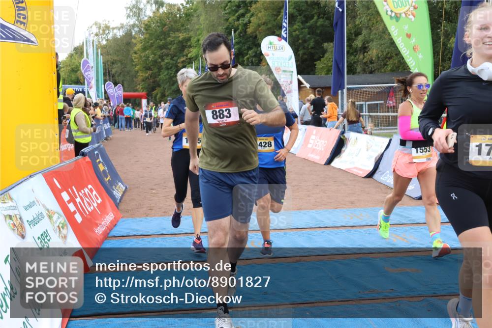 14.09.2025 - Airport Race Strokosch-Dieckow http://msf.ph/oto/8901827 14.09.2025 12:32:37 Ziel 112, 198, 214, 594, 804, 883, 887, 1117, 1153, 1156, 1305, 1428, 1553, 1770, 2111 meine-sportfotos.de