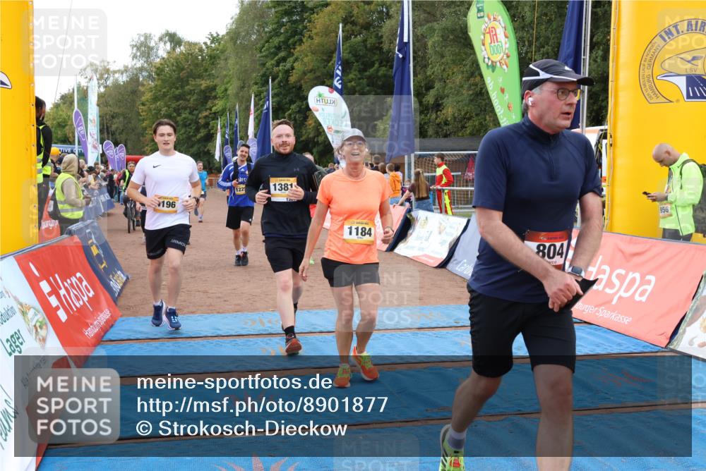 14.09.2025 - Airport Race Strokosch-Dieckow http://msf.ph/oto/8901877 14.09.2025 12:32:48 Ziel 15, 198, 412, 804, 1168, 1184, 1225, 1269, 1381, 1413, 2107, 2172, 4196, 5456, 5511 meine-sportfotos.de
