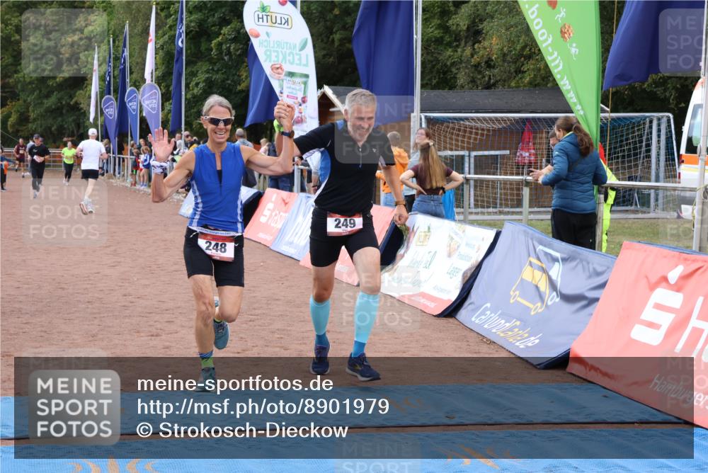 14.09.2025 - Airport Race Strokosch-Dieckow http://msf.ph/oto/8901979 14.09.2025 12:33:35 Ziel 248, 249 meine-sportfotos.de