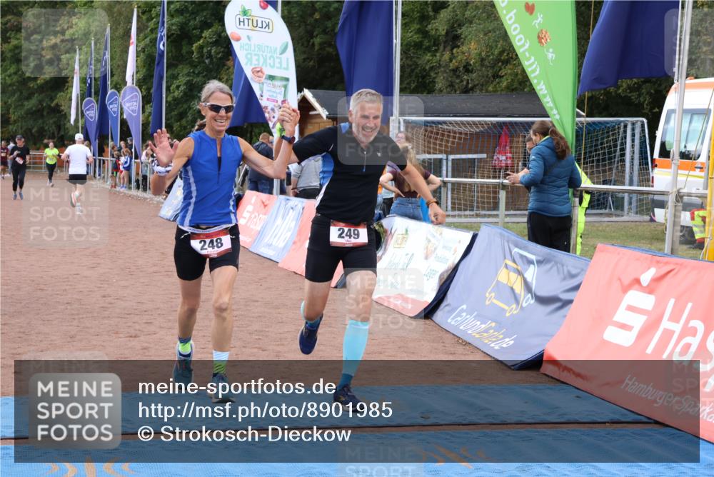 14.09.2025 - Airport Race Strokosch-Dieckow http://msf.ph/oto/8901985 14.09.2025 12:33:35 Ziel 248, 249 meine-sportfotos.de