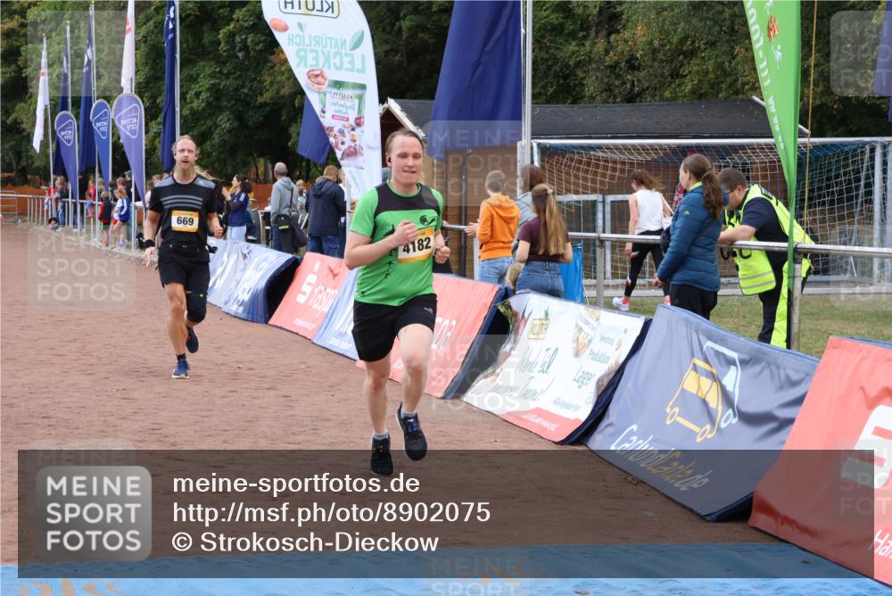 14.09.2025 - Airport Race Strokosch-Dieckow http://msf.ph/oto/8902075 14.09.2025 12:34:41 Ziel 669, 731, 1518, 1648, 2007, 4182 meine-sportfotos.de