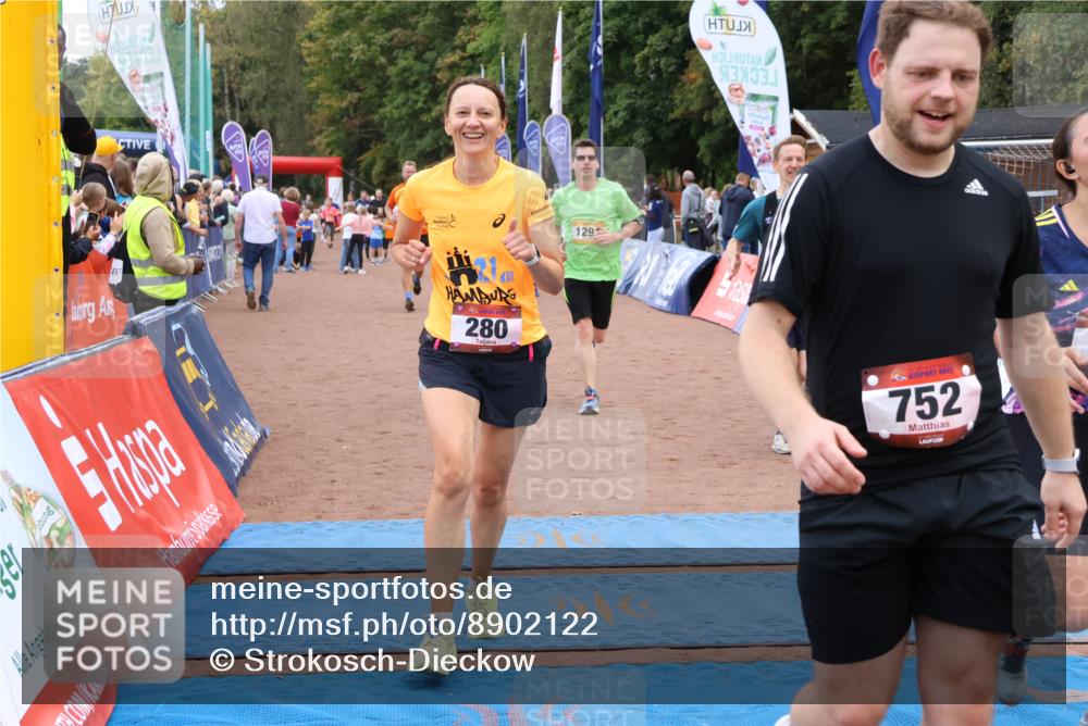 14.09.2025 - Airport Race Strokosch-Dieckow http://msf.ph/oto/8902122 14.09.2025 12:35:18 Ziel 71, 237, 280, 606, 652, 677, 752, 840, 1143, 1152, 1291, 1498, 1836, 4110 meine-sportfotos.de