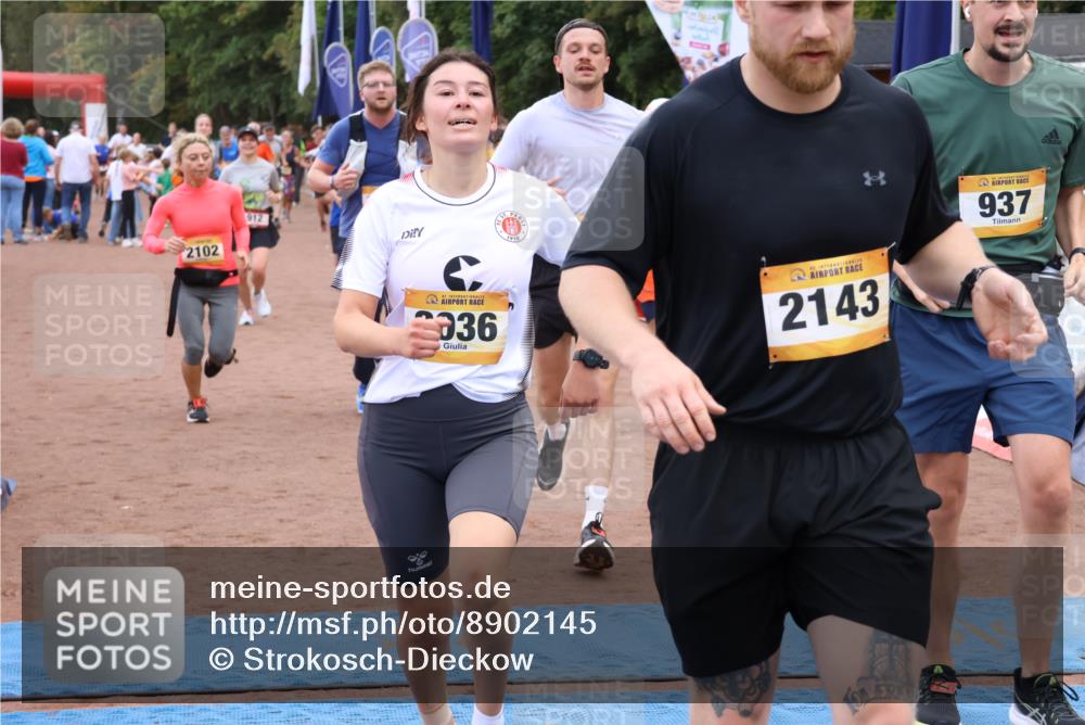 14.09.2025 - Airport Race Strokosch-Dieckow http://msf.ph/oto/8902145 14.09.2025 12:35:32 Ziel 310, 665, 849, 899, 912, 937, 1002, 1636, 1652, 1886, 1920, 2036, 2102, 2143, 4226, 4258 meine-sportfotos.de