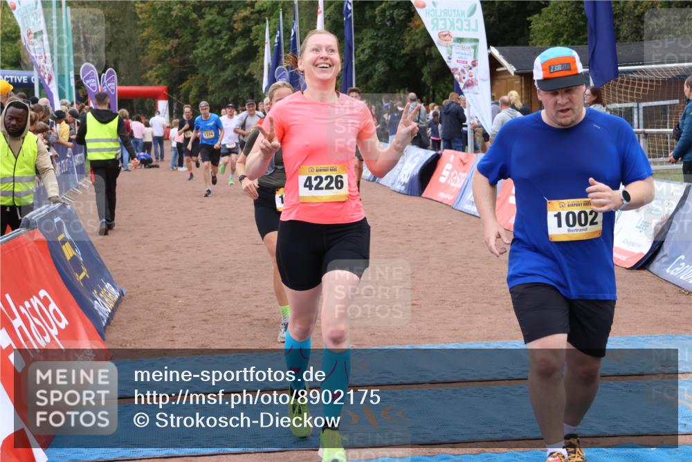 14.09.2025 - Airport Race Strokosch-Dieckow http://msf.ph/oto/8902175 14.09.2025 12:35:38 Ziel 111, 419, 849, 899, 912, 929, 1002, 1010, 1120, 1374, 1636, 1855, 1886, 1920, 1942, 2102, 4226 meine-sportfotos.de