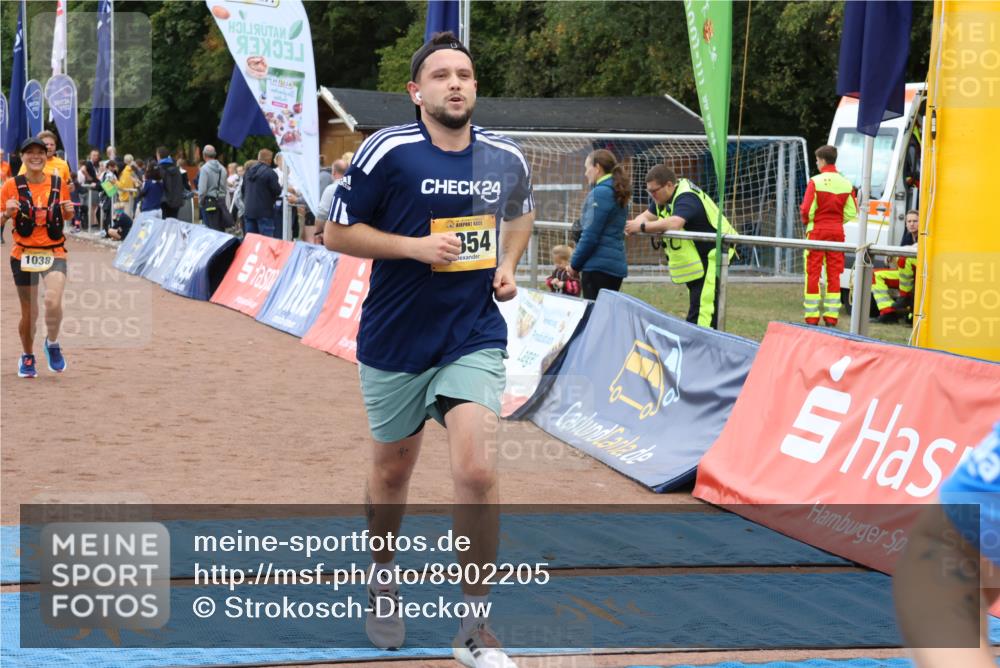 14.09.2025 - Airport Race Strokosch-Dieckow http://msf.ph/oto/8902205 14.09.2025 12:35:58 Ziel 375, 861, 1038, 1481, 1488, 1854, 4138 meine-sportfotos.de