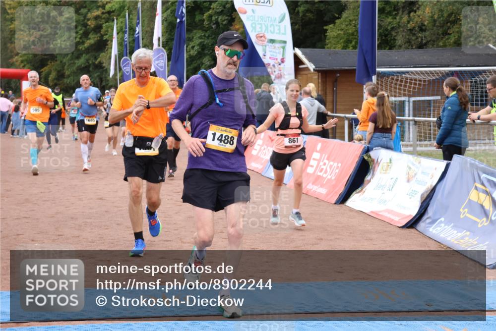 14.09.2025 - Airport Race Strokosch-Dieckow http://msf.ph/oto/8902244 14.09.2025 12:36:04 Ziel 505, 861, 863, 1038, 1072, 1481, 1488, 1695, 2034, 2109, 2157, 2179, 4131, 4138, 4139 meine-sportfotos.de
