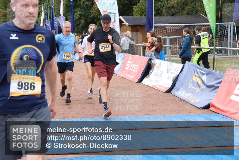 14.09.2025 - Airport Race Strokosch-Dieckow http://msf.ph/oto/8902338 14.09.2025 12:36:25 Ziel 239, 366, 615, 821, 847, 986, 1665, 1666, 1727, 1728, 2141 meine-sportfotos.de