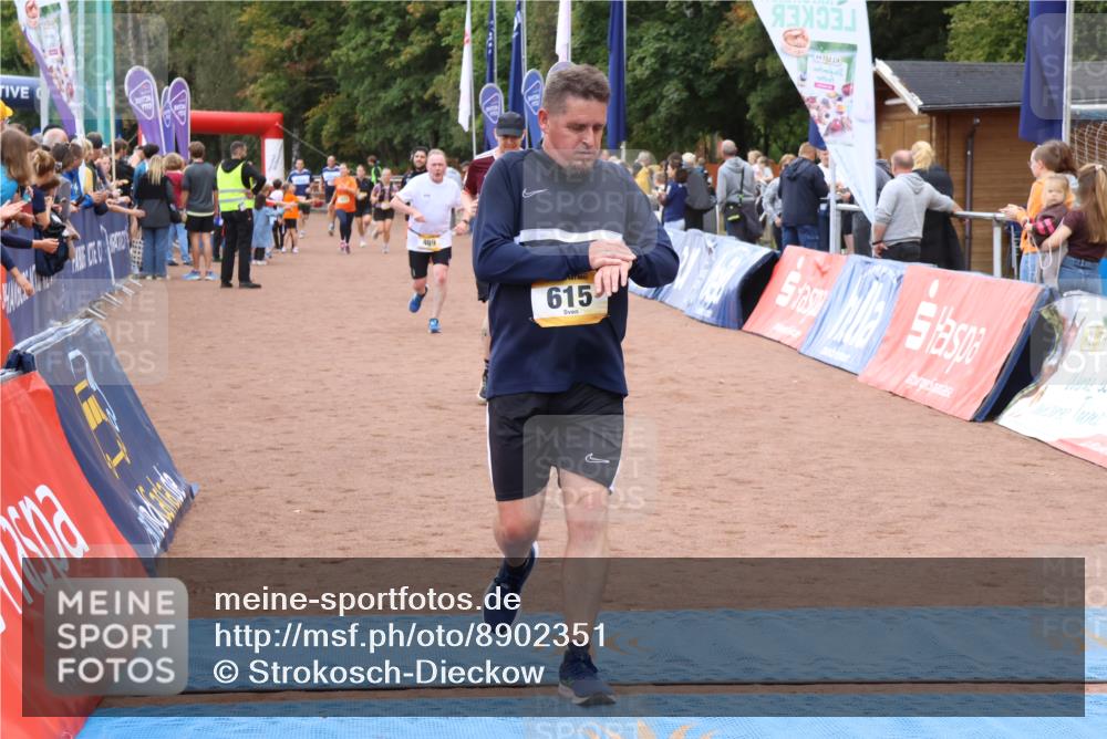 14.09.2025 - Airport Race Strokosch-Dieckow http://msf.ph/oto/8902351 14.09.2025 12:36:32 Ziel 489, 615, 821, 847, 1176, 1572, 1727, 1728, 2044 meine-sportfotos.de