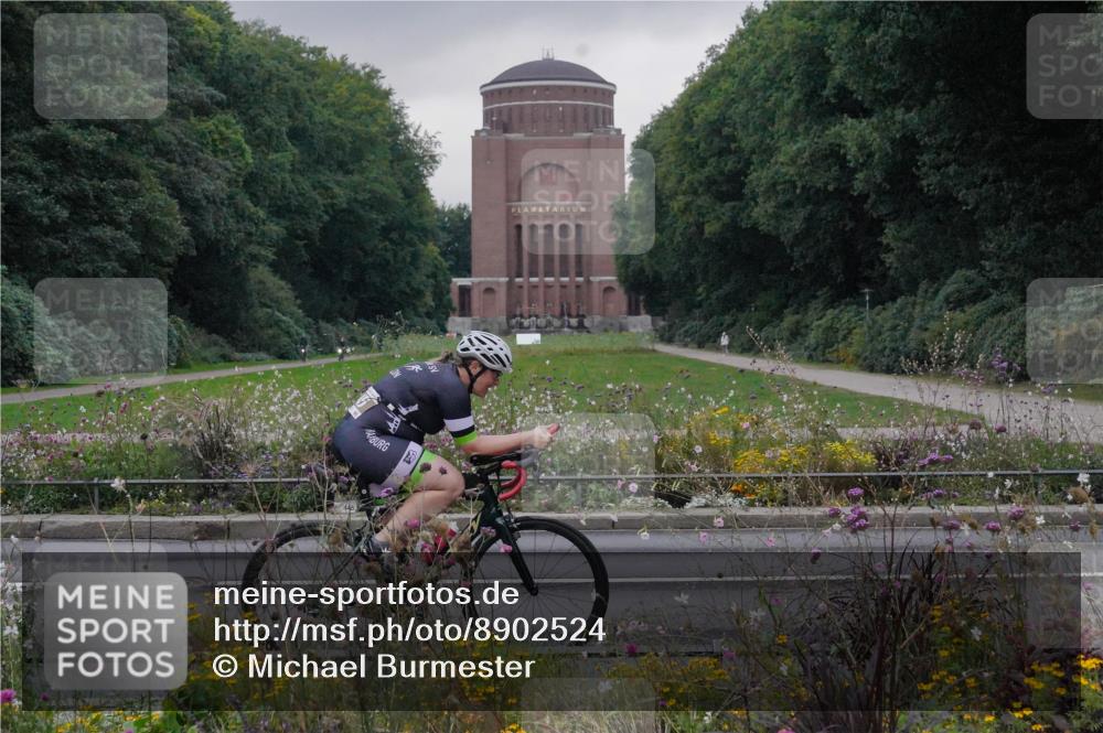 14.09.2025 - Stadtparktriathlon Michael Burmester http://msf.ph/oto/8902524 14.09.2025 09:42:45 Radfahren 445, 463, 466, 477, 478, 506 meine-sportfotos.de