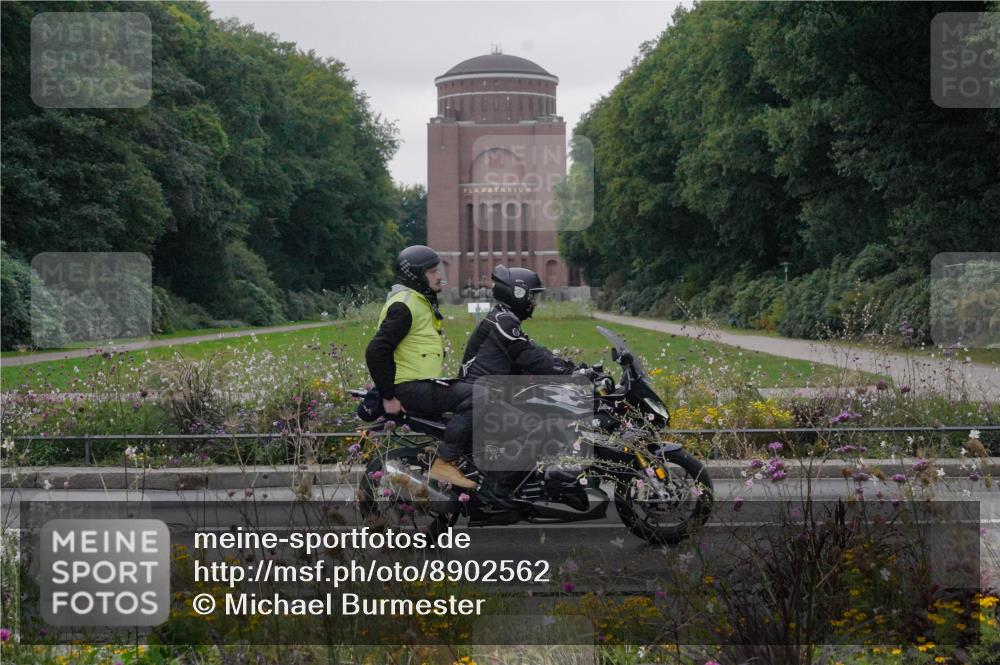 14.09.2025 - Stadtparktriathlon Michael Burmester http://msf.ph/oto/8902562 14.09.2025 09:46:16 Radfahren 574 meine-sportfotos.de