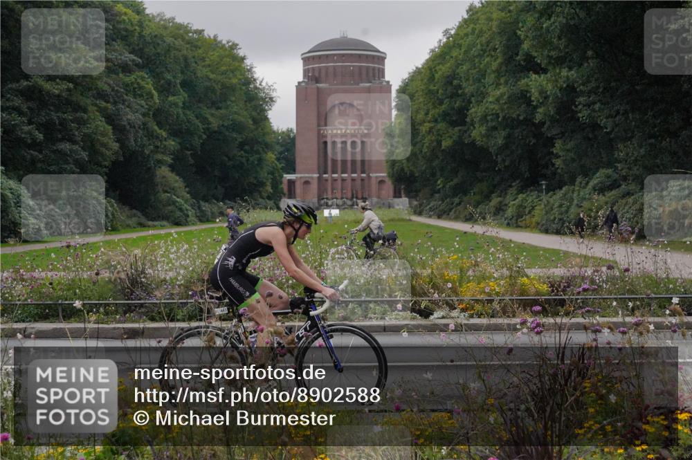 14.09.2025 - Stadtparktriathlon Michael Burmester http://msf.ph/oto/8902588 14.09.2025 09:47:33 Radfahren 443, 447, 475, 481, 495 meine-sportfotos.de
