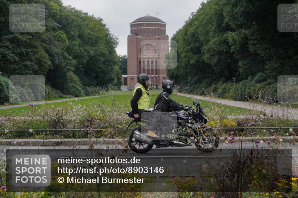 14.09.2025 - Stadtparktriathlon Michael Burmester http://msf.ph/oto/8903146 14.09.2025 10:12:41 Radfahren 509, 619 meine-sportfotos.de
