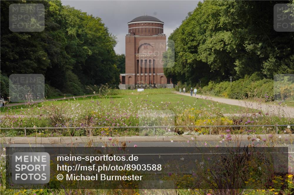 14.09.2025 - Stadtparktriathlon Michael Burmester http://msf.ph/oto/8903588 14.09.2025 10:40:15 Radfahren 626, 712, 714 meine-sportfotos.de