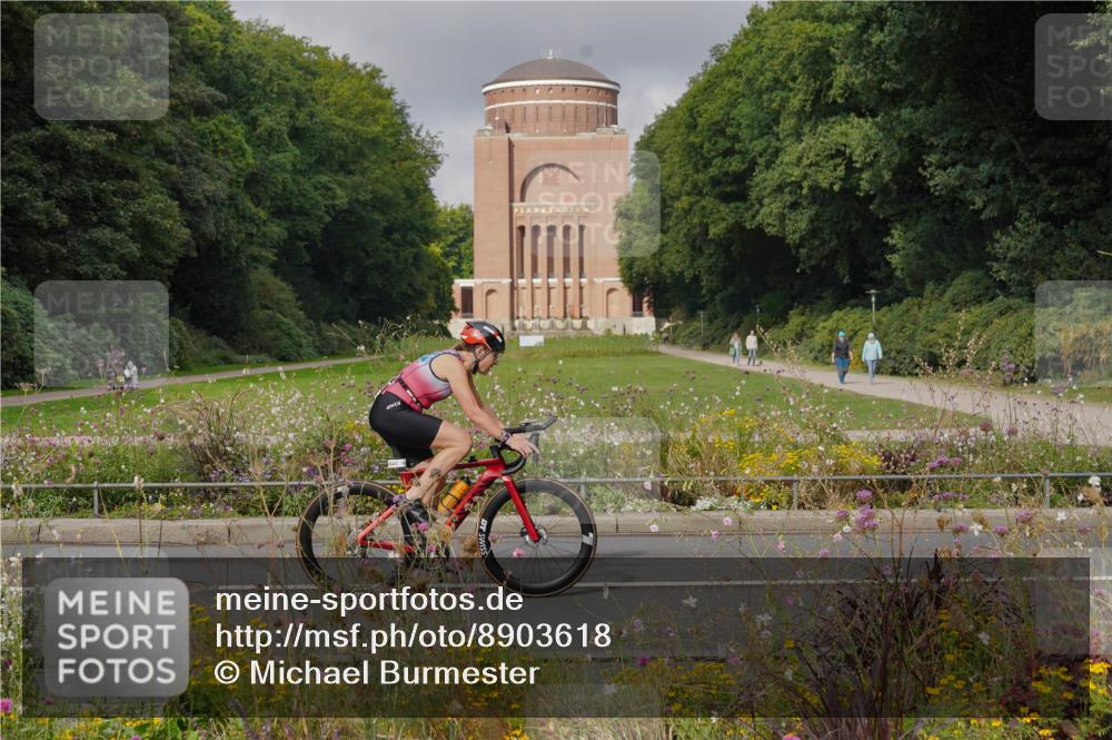 14.09.2025 - Stadtparktriathlon Michael Burmester http://msf.ph/oto/8903618 14.09.2025 10:40:49 Radfahren 641, 655, 682, 695, 701, 729, 787, 821 meine-sportfotos.de