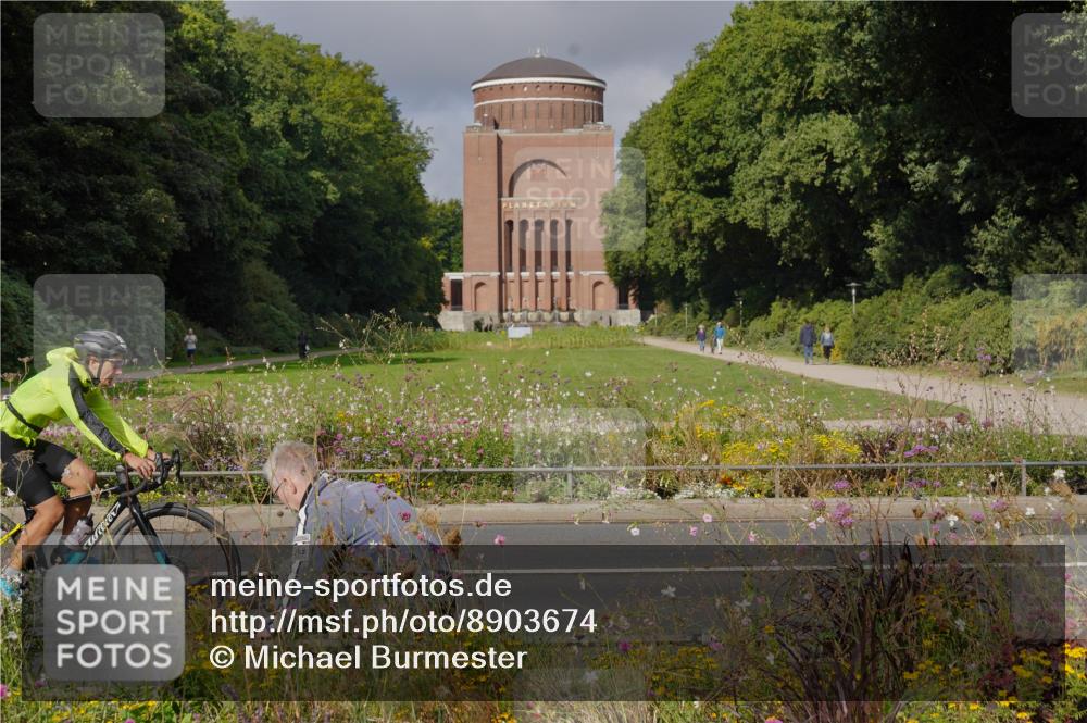 14.09.2025 - Stadtparktriathlon Michael Burmester http://msf.ph/oto/8903674 14.09.2025 10:42:15 Radfahren 621, 628, 657, 692, 754, 769 meine-sportfotos.de