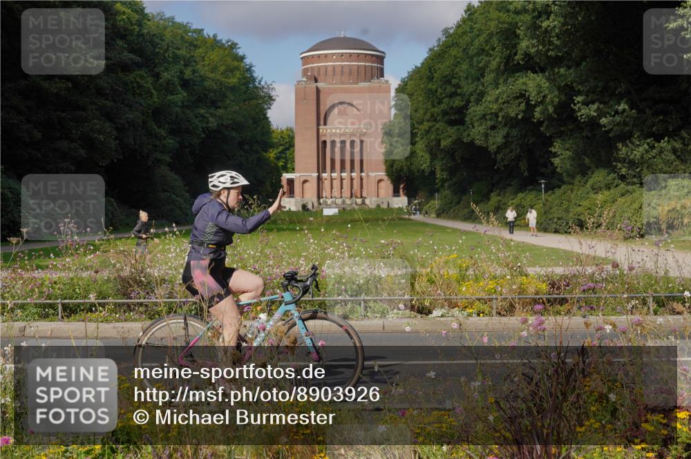 14.09.2025 - Stadtparktriathlon Michael Burmester http://msf.ph/oto/8903926 14.09.2025 10:55:17 Radfahren 632, 699, 705, 721, 729, 842, 847, 875 meine-sportfotos.de