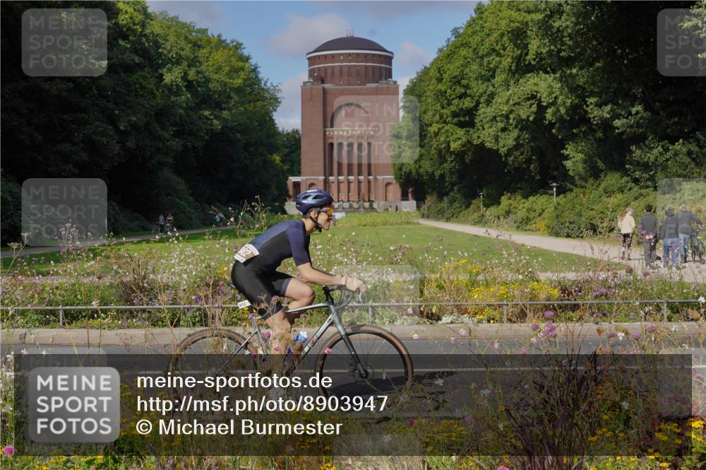 14.09.2025 - Stadtparktriathlon Michael Burmester http://msf.ph/oto/8903947 14.09.2025 10:56:33 Radfahren 645, 763, 774, 778, 802, 803, 849, 888 meine-sportfotos.de