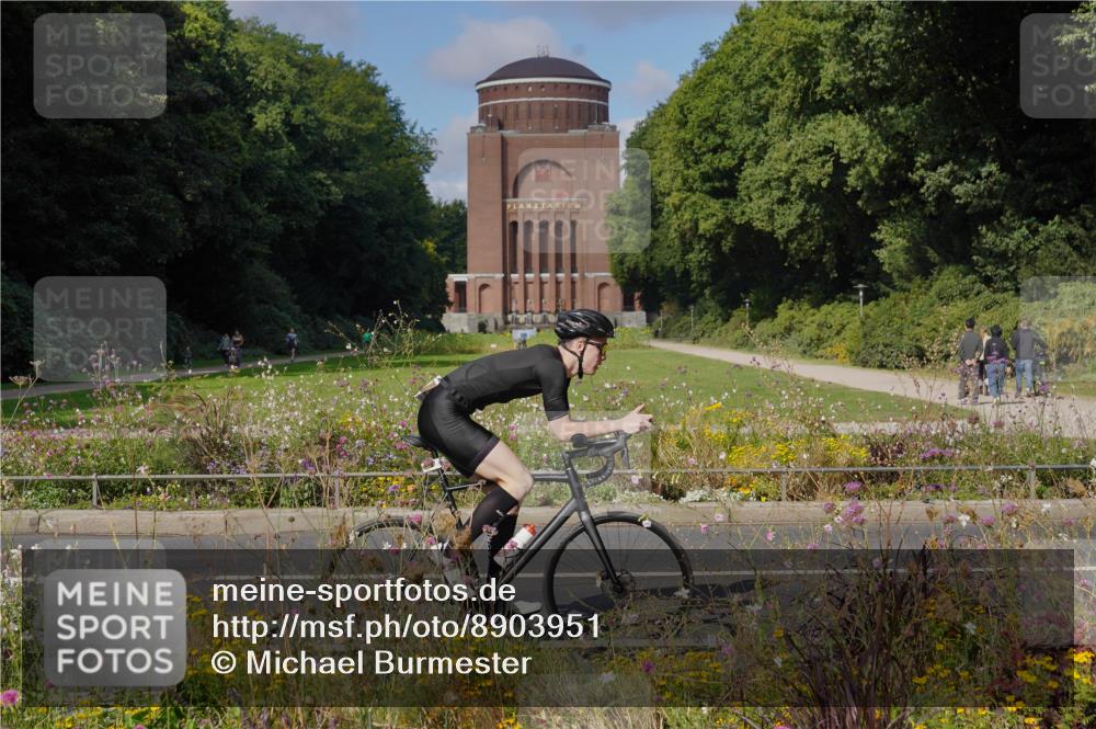 14.09.2025 - Stadtparktriathlon Michael Burmester http://msf.ph/oto/8903951 14.09.2025 10:56:39 Radfahren 763, 771, 774, 776, 778, 788, 803, 811, 849 meine-sportfotos.de