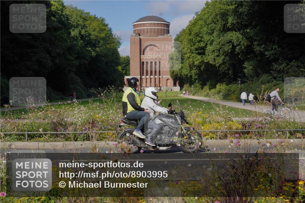 14.09.2025 - Stadtparktriathlon Michael Burmester http://msf.ph/oto/8903995 14.09.2025 10:58:32 Radfahren 820, 821, 848, 852, 859, 861, 872, 897 meine-sportfotos.de