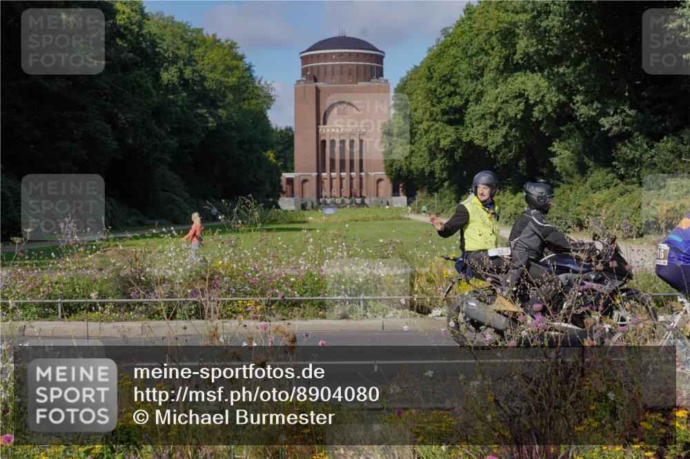 14.09.2025 - Stadtparktriathlon Michael Burmester http://msf.ph/oto/8904080 14.09.2025 11:02:26 Radfahren 761, 890, 916 meine-sportfotos.de