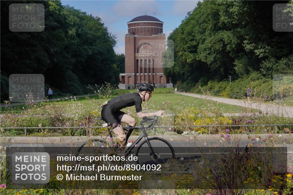 14.09.2025 - Stadtparktriathlon Michael Burmester http://msf.ph/oto/8904092 14.09.2025 11:03:20 Radfahren 657, 708, 764, 782, 783, 788, 849, 877, 888 meine-sportfotos.de