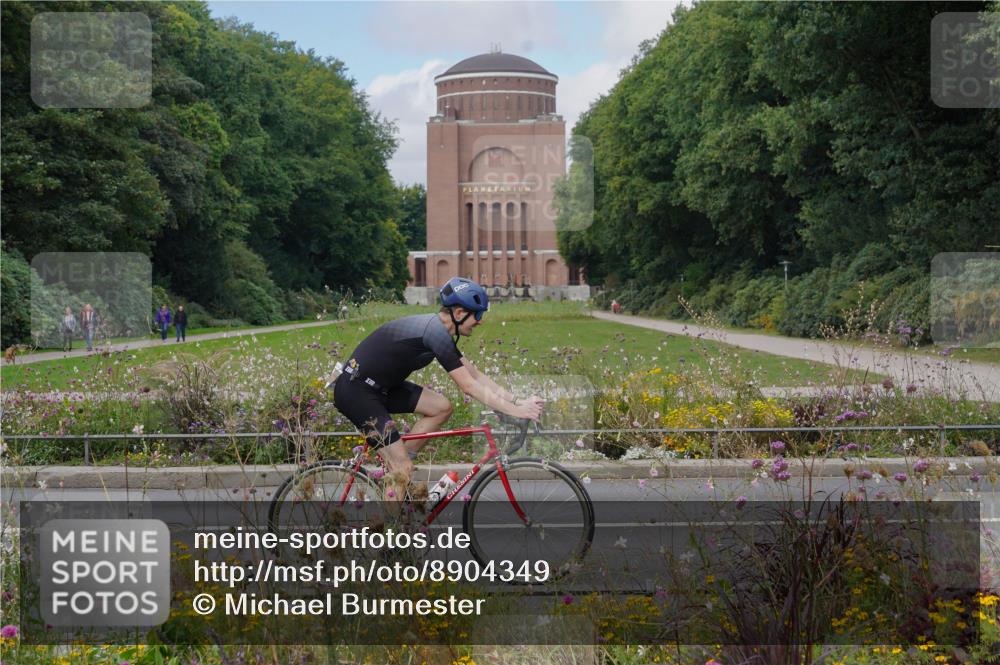 14.09.2025 - Stadtparktriathlon Michael Burmester http://msf.ph/oto/8904349 14.09.2025 11:18:53 Radfahren 826, 852, 919, 996, 1006 meine-sportfotos.de