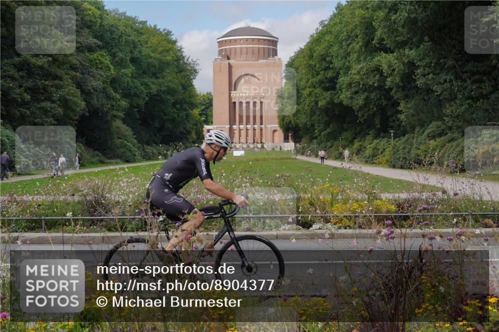 14.09.2025 - Stadtparktriathlon Michael Burmester http://msf.ph/oto/8904377 14.09.2025 11:20:24 Radfahren 772, 847, 853, 859, 865, 872, 874 meine-sportfotos.de