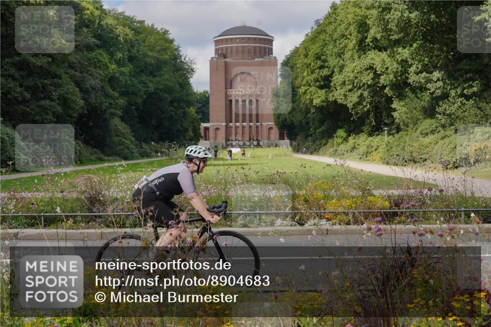 14.09.2025 - Stadtparktriathlon Michael Burmester http://msf.ph/oto/8904683 14.09.2025 11:39:09 Radfahren 949, 952, 1014, 1062, 1086, 1091 meine-sportfotos.de