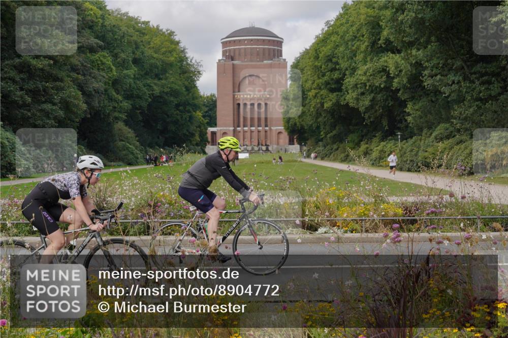 14.09.2025 - Stadtparktriathlon Michael Burmester http://msf.ph/oto/8904772 14.09.2025 11:43:03 Radfahren 789, 941, 976, 1008, 1055, 1057, 1119 meine-sportfotos.de