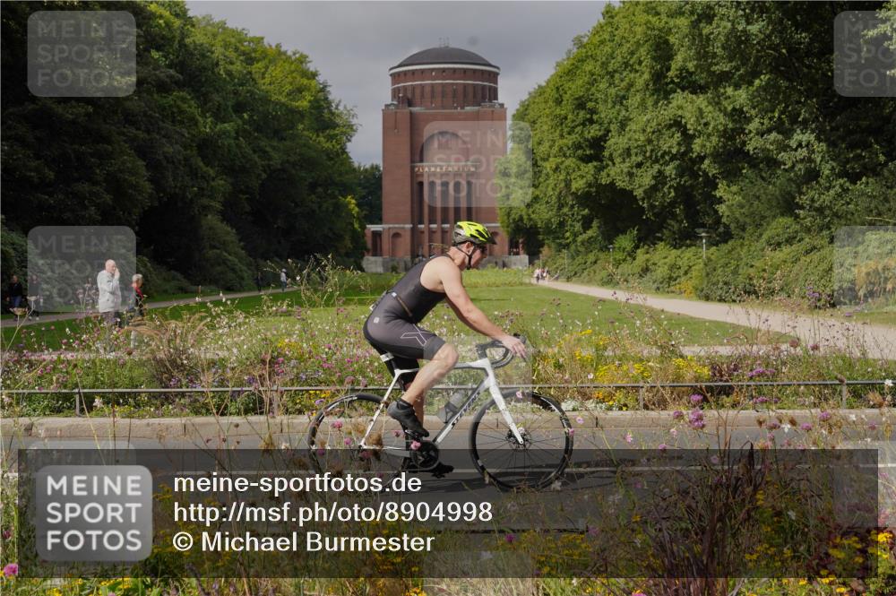 14.09.2025 - Stadtparktriathlon Michael Burmester http://msf.ph/oto/8904998 14.09.2025 11:55:40 Radfahren 955, 1049, 1056, 1072, 1091, 1092, 1164, 1168, 1173, 1174, 1186, 1194 meine-sportfotos.de