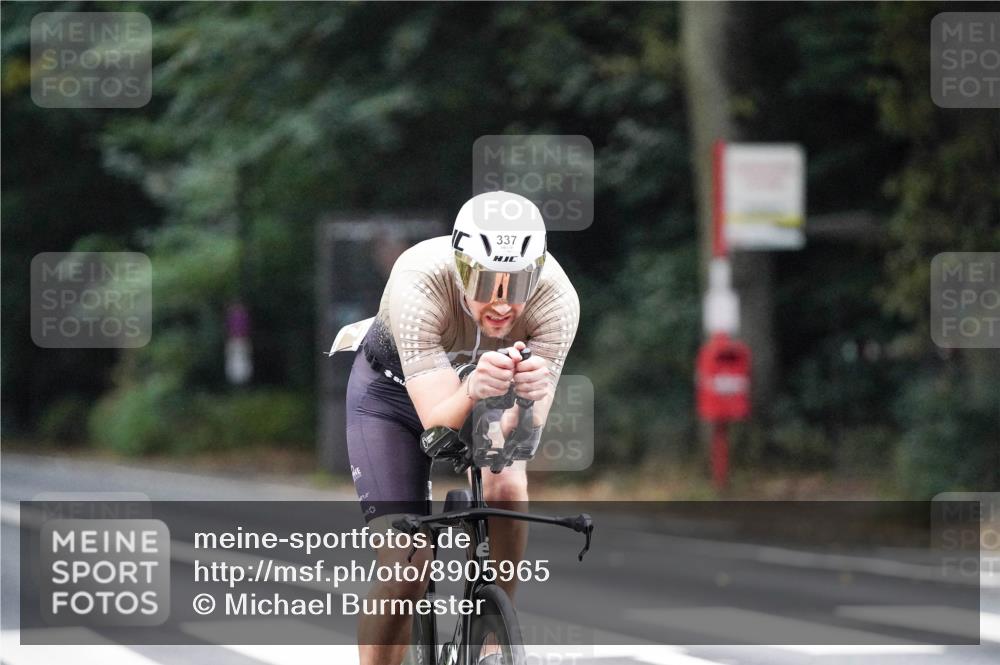 14.09.2025 - Stadtparktriathlon Michael Burmester http://msf.ph/oto/8905965 14.09.2025 09:03:21 Radfahren 337, 349, 353 meine-sportfotos.de
