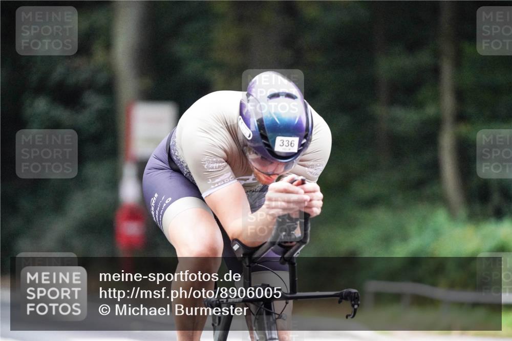 14.09.2025 - Stadtparktriathlon Michael Burmester http://msf.ph/oto/8906005 14.09.2025 09:04:05 Radfahren 319, 336, 357 meine-sportfotos.de
