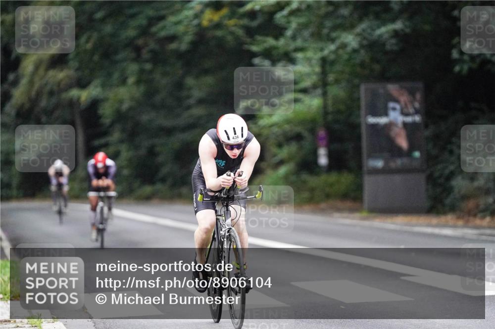 14.09.2025 - Stadtparktriathlon Michael Burmester http://msf.ph/oto/8906104 14.09.2025 09:05:18 Radfahren 312, 408, 436 meine-sportfotos.de