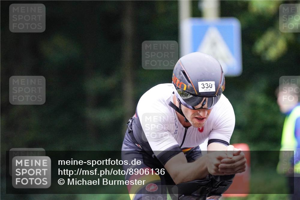 14.09.2025 - Stadtparktriathlon Michael Burmester http://msf.ph/oto/8906136 14.09.2025 09:05:42 Radfahren 310, 317, 327, 330, 394 meine-sportfotos.de