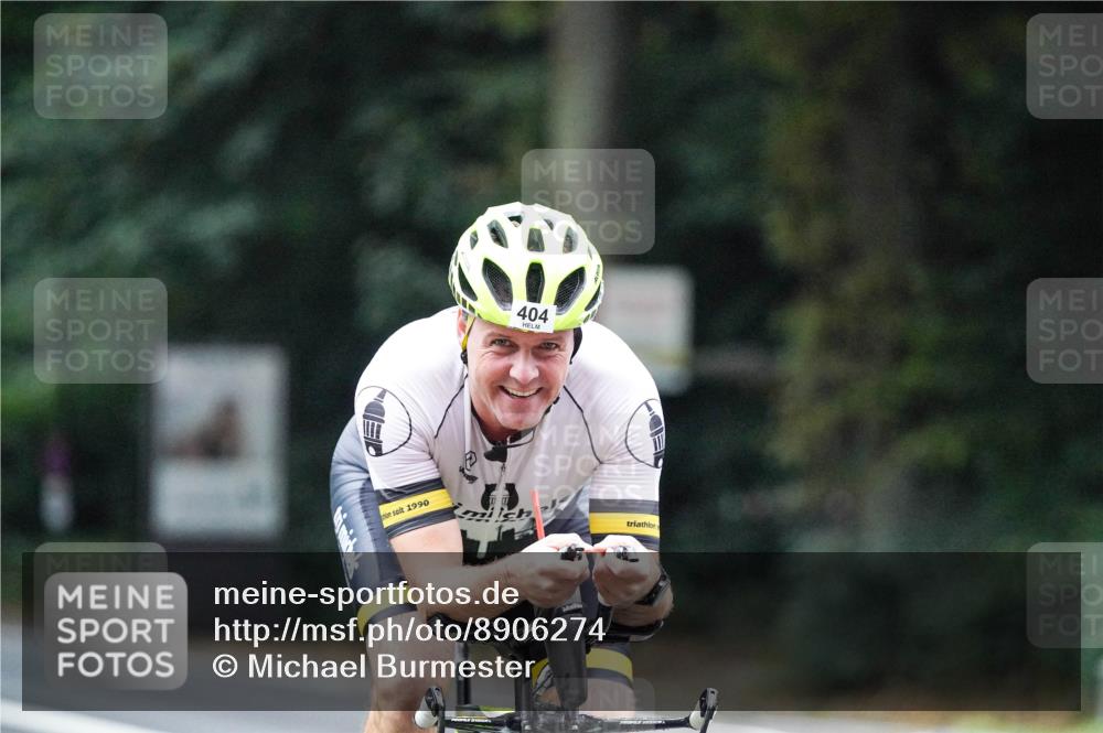 14.09.2025 - Stadtparktriathlon Michael Burmester http://msf.ph/oto/8906274 14.09.2025 09:07:48 Radfahren 324, 368, 380, 401, 404 meine-sportfotos.de