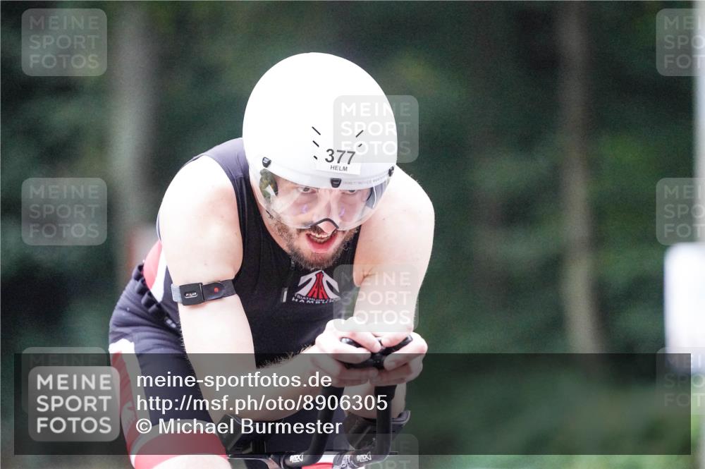 14.09.2025 - Stadtparktriathlon Michael Burmester http://msf.ph/oto/8906305 14.09.2025 09:08:14 Radfahren 333, 366, 377 meine-sportfotos.de