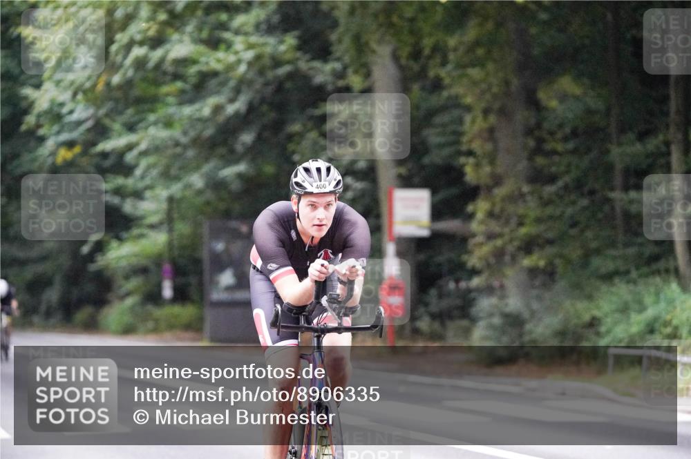 14.09.2025 - Stadtparktriathlon Michael Burmester http://msf.ph/oto/8906335 14.09.2025 09:08:34 Radfahren 301, 318, 326, 345, 363, 370, 371, 383, 393, 400, 418, 430 meine-sportfotos.de