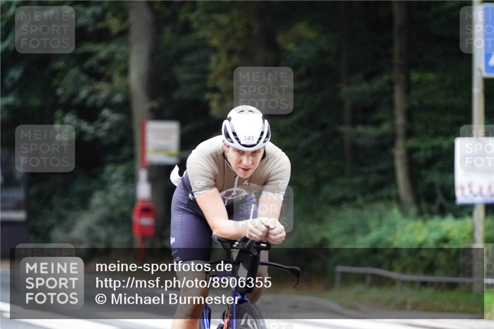 14.09.2025 - Stadtparktriathlon Michael Burmester http://msf.ph/oto/8906355 14.09.2025 09:08:40 Radfahren 318, 326, 339, 340, 342, 345, 347, 363, 365, 370, 383, 410, 418, 437 meine-sportfotos.de