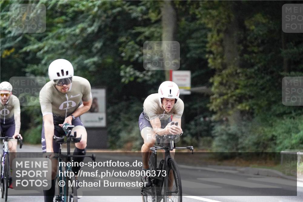 14.09.2025 - Stadtparktriathlon Michael Burmester http://msf.ph/oto/8906373 14.09.2025 09:08:43 Radfahren 318, 326, 339, 340, 342, 345, 347, 363, 365, 370, 383, 392, 410, 418, 437 meine-sportfotos.de