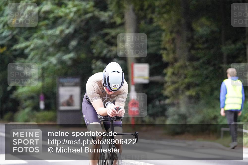 14.09.2025 - Stadtparktriathlon Michael Burmester http://msf.ph/oto/8906422 14.09.2025 09:09:15 Radfahren 341, 353, 379 meine-sportfotos.de