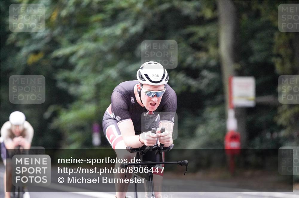 14.09.2025 - Stadtparktriathlon Michael Burmester http://msf.ph/oto/8906447 14.09.2025 09:09:28 Radfahren 337, 349, 354, 361, 376, 398, 451 meine-sportfotos.de