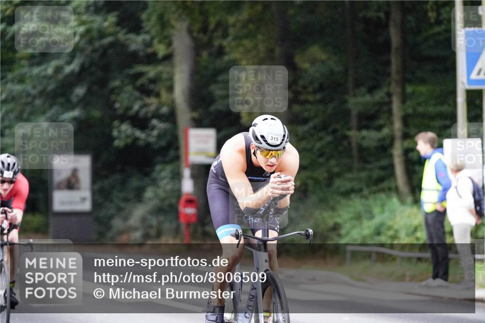 14.09.2025 - Stadtparktriathlon Michael Burmester http://msf.ph/oto/8906509 14.09.2025 09:10:08 Radfahren 311, 315, 328, 348, 350, 357, 387, 391, 413, 414 meine-sportfotos.de