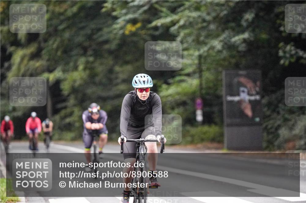 14.09.2025 - Stadtparktriathlon Michael Burmester http://msf.ph/oto/8906588 14.09.2025 09:10:50 Radfahren 302, 319, 322, 382, 415, 421, 435 meine-sportfotos.de