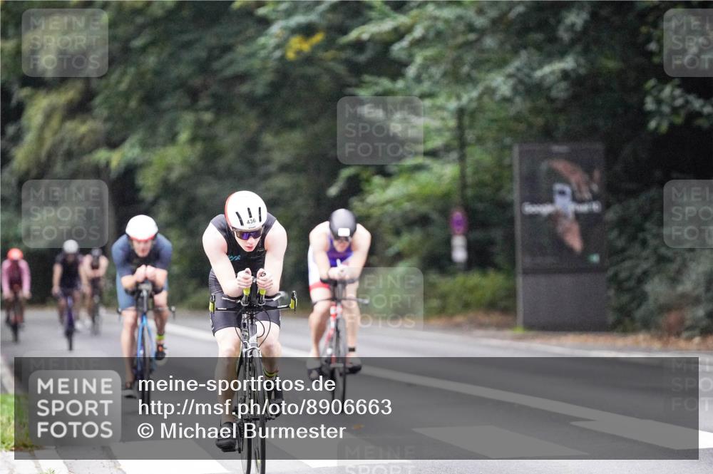 14.09.2025 - Stadtparktriathlon Michael Burmester http://msf.ph/oto/8906663 14.09.2025 09:11:19 Radfahren 312, 313, 321, 332, 405, 408, 416, 423, 436, 476 meine-sportfotos.de