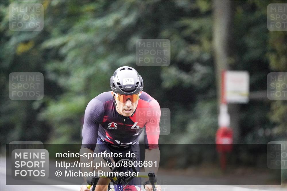 14.09.2025 - Stadtparktriathlon Michael Burmester http://msf.ph/oto/8906691 14.09.2025 09:11:30 Radfahren 316, 321, 378, 405, 423 meine-sportfotos.de