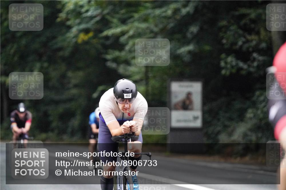 14.09.2025 - Stadtparktriathlon Michael Burmester http://msf.ph/oto/8906733 14.09.2025 09:12:00 Radfahren 307, 317, 331, 402, 412 meine-sportfotos.de