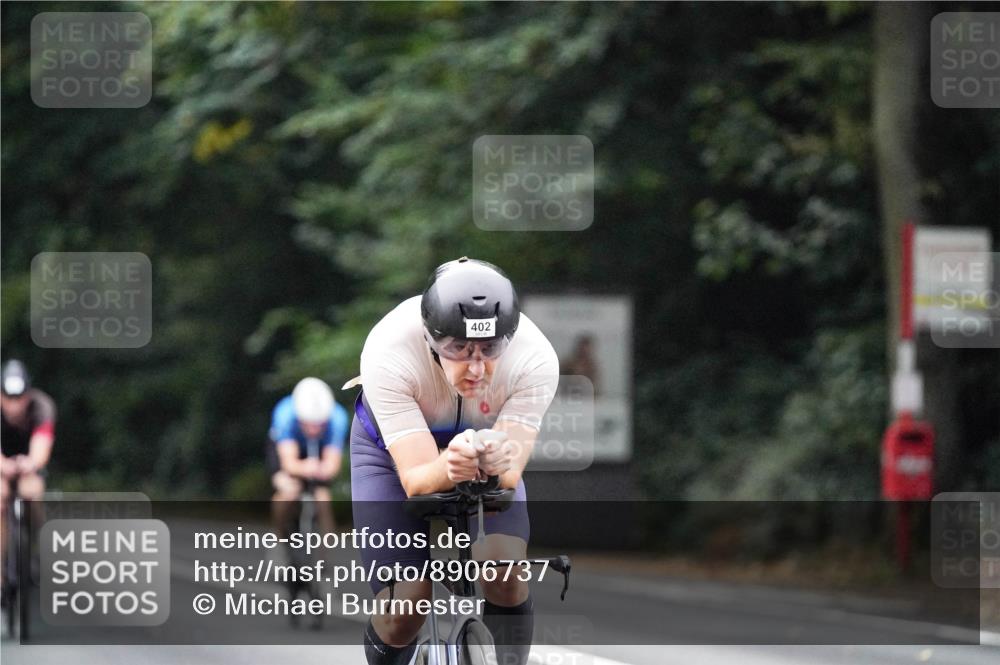 14.09.2025 - Stadtparktriathlon Michael Burmester http://msf.ph/oto/8906737 14.09.2025 09:12:00 Radfahren 307, 317, 331, 402, 412 meine-sportfotos.de