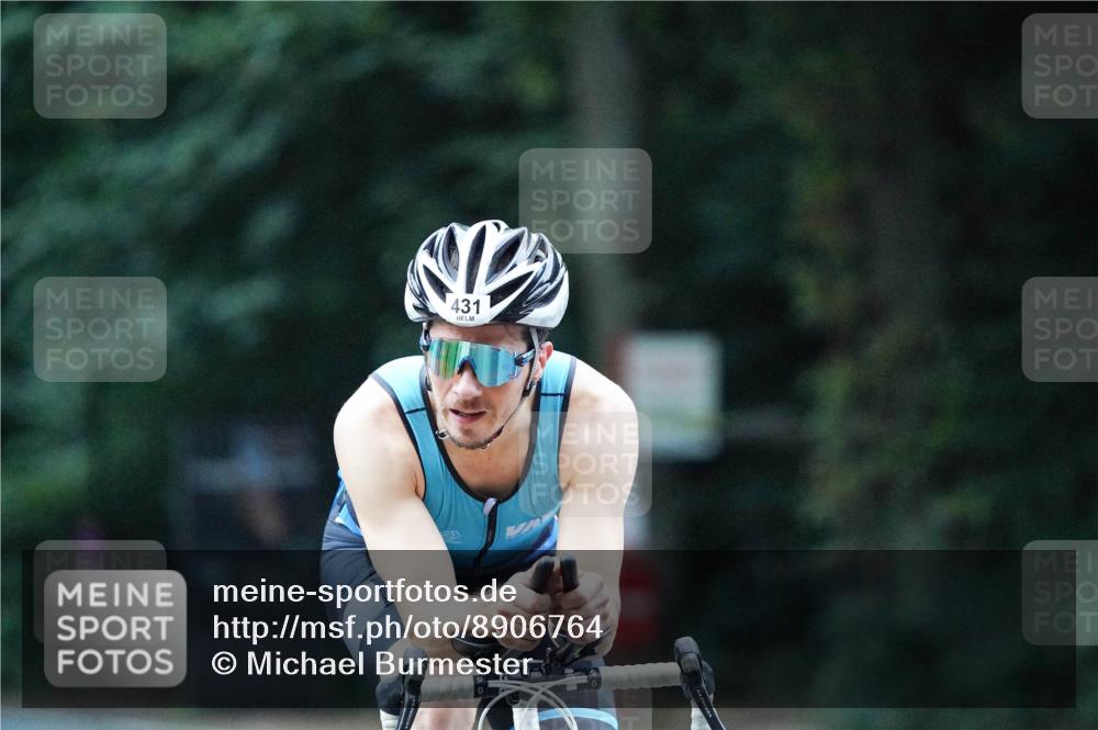 14.09.2025 - Stadtparktriathlon Michael Burmester http://msf.ph/oto/8906764 14.09.2025 09:12:38 Radfahren 356, 374, 422, 431, 480 meine-sportfotos.de