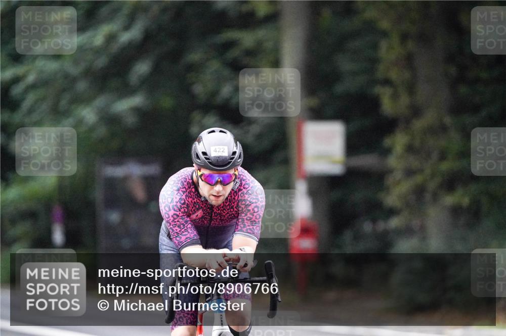 14.09.2025 - Stadtparktriathlon Michael Burmester http://msf.ph/oto/8906766 14.09.2025 09:12:44 Radfahren 334, 356, 422 meine-sportfotos.de