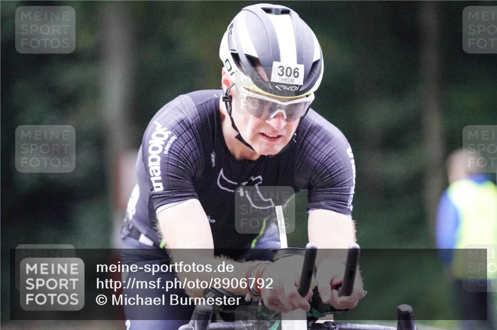 14.09.2025 - Stadtparktriathlon Michael Burmester http://msf.ph/oto/8906792 14.09.2025 09:13:02 Radfahren 306, 314, 358, 397 meine-sportfotos.de